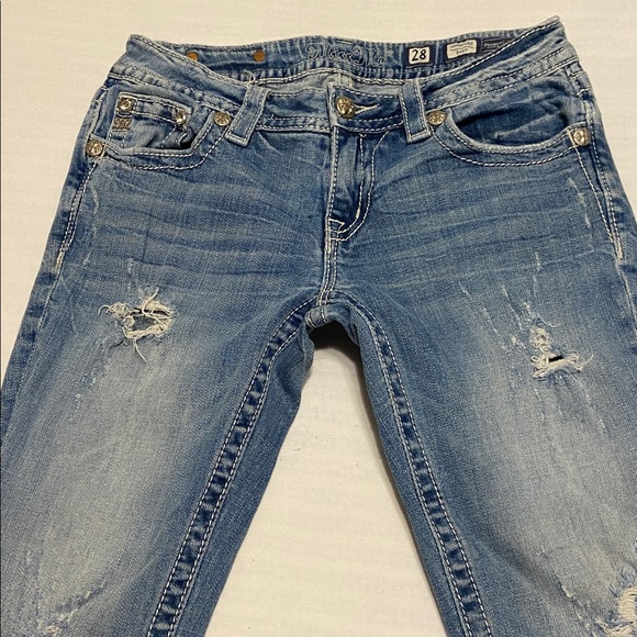 Miss Me Signature Bootcut Distress MediumWash  Mid Rise Western Cowgirl 28 x 32” - Picture 3 of 13